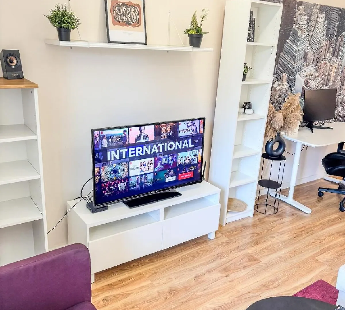 Scandi Suite Business & Leisure Sofia Apartment